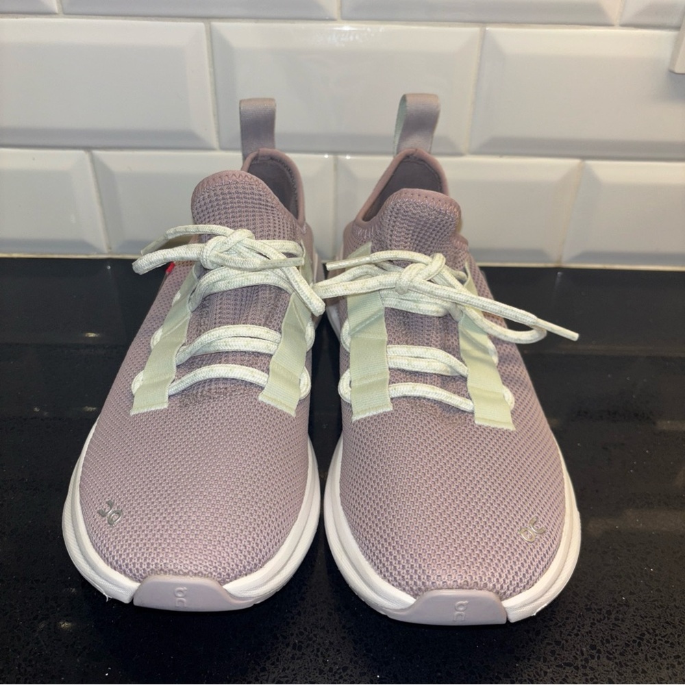 On cloud Cloudeasy Sneaker in Heron & Aloe Size 9 women’s - Picture 3 of 7